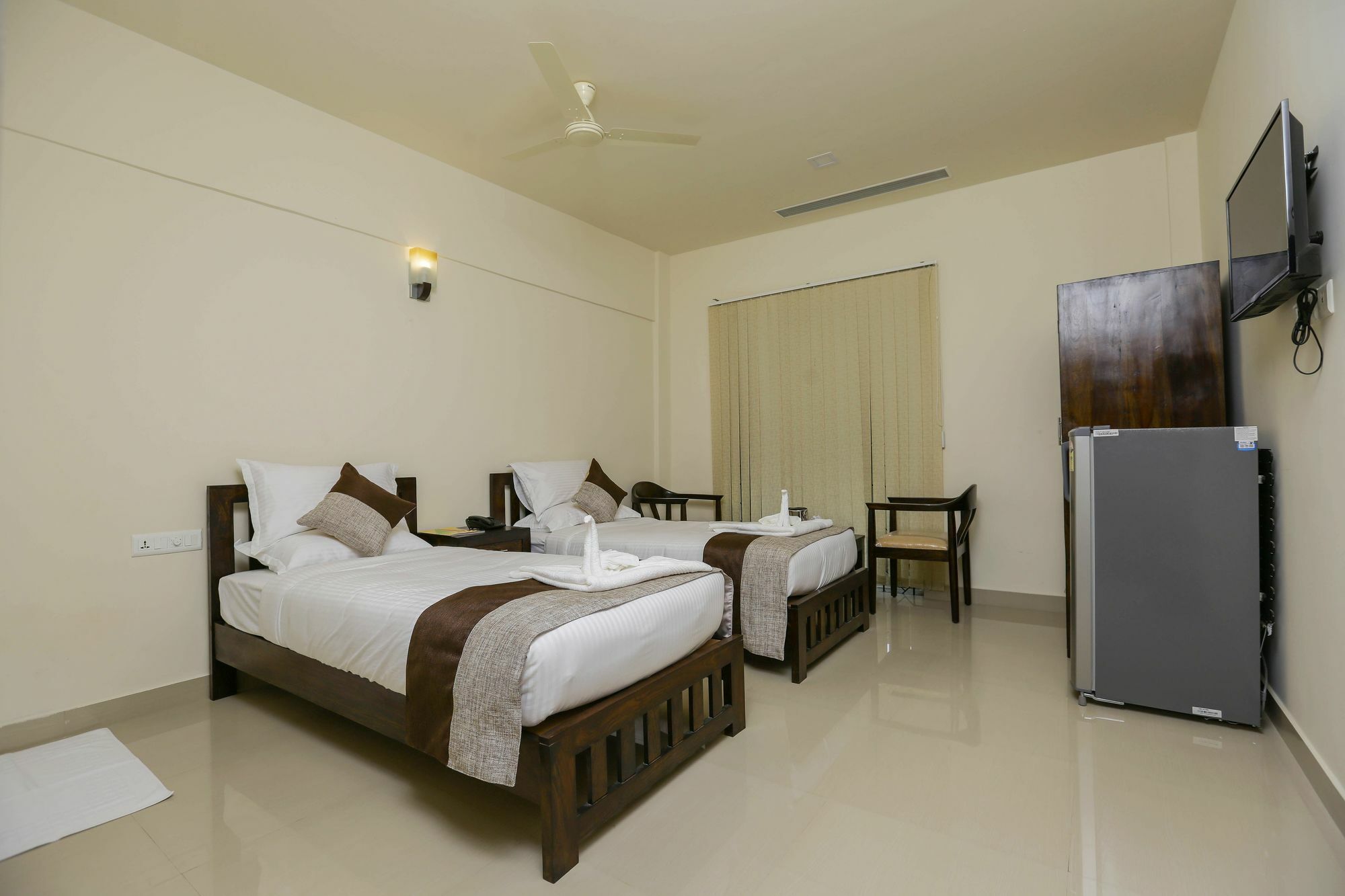 Hotel Le Noor Kochi Esterno foto